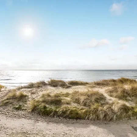 Beautiful In Aakirkeby With Wifi *